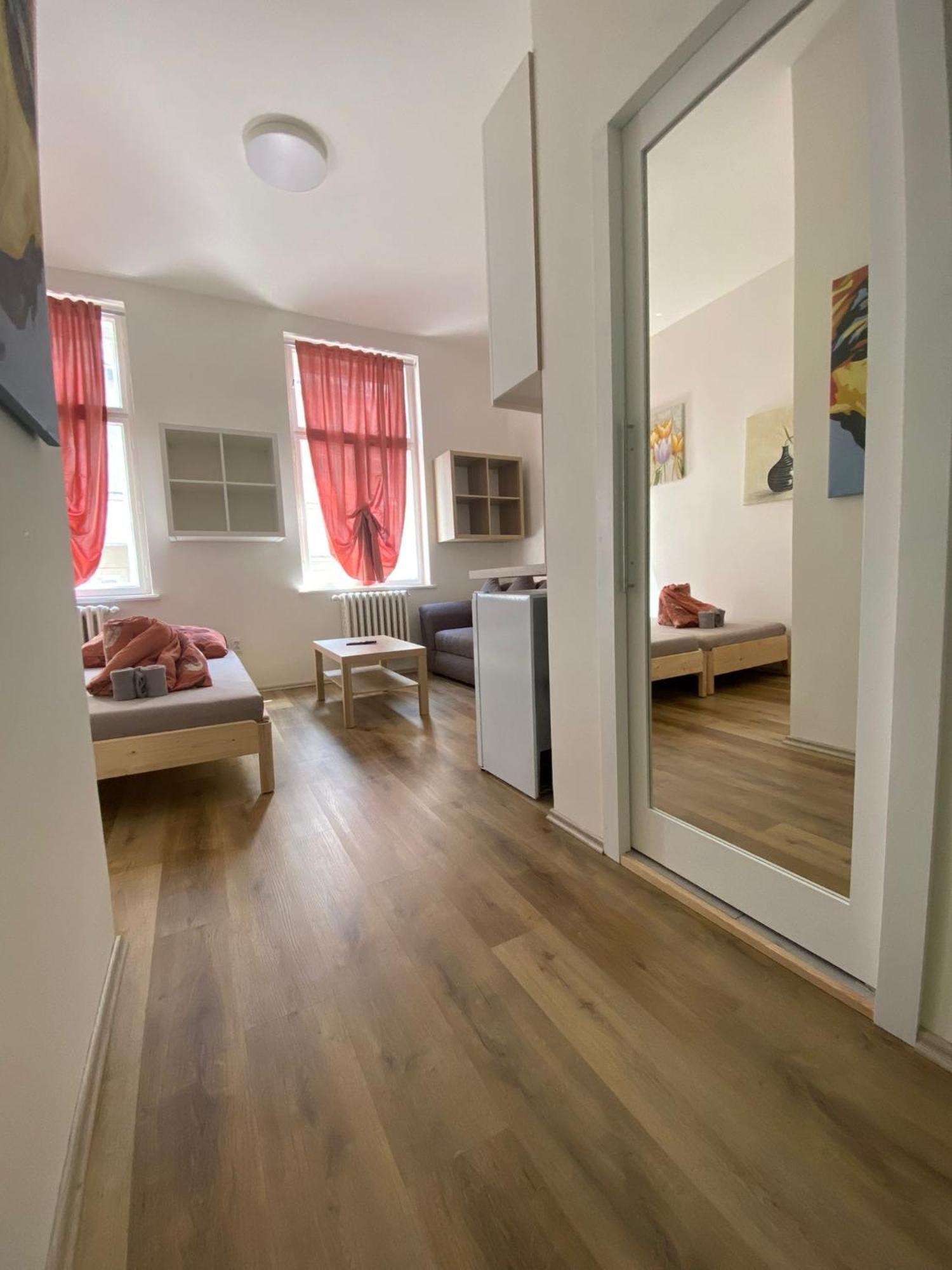 Garsoniera Ostrava City Centr, Na Hradbach 118 المظهر الخارجي الصورة